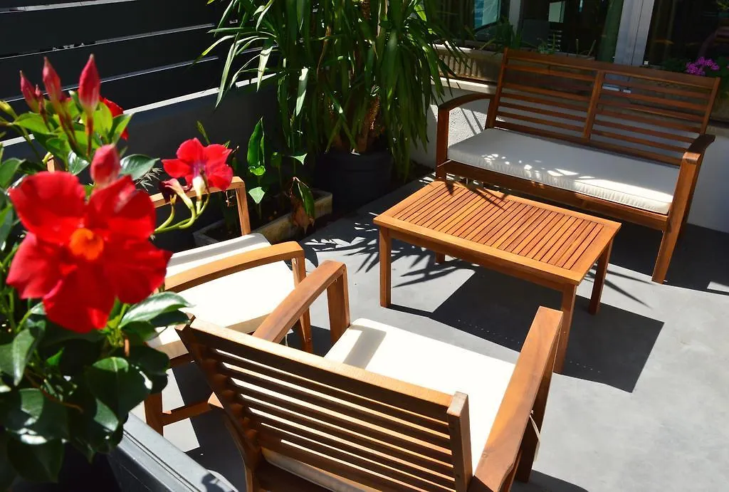 Hotel Les Acacias-1